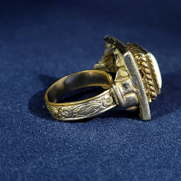 Vintage Square Multi Stone Adjustable Ring - Picture 4 of 6